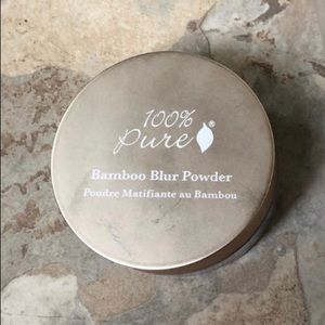 100 percent pure Bamboo Blur Powder
